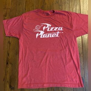 Disney Pizza Planet tshirt. XL. GUC